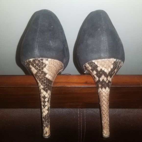 Python Black Heels - Picture 2 of 2